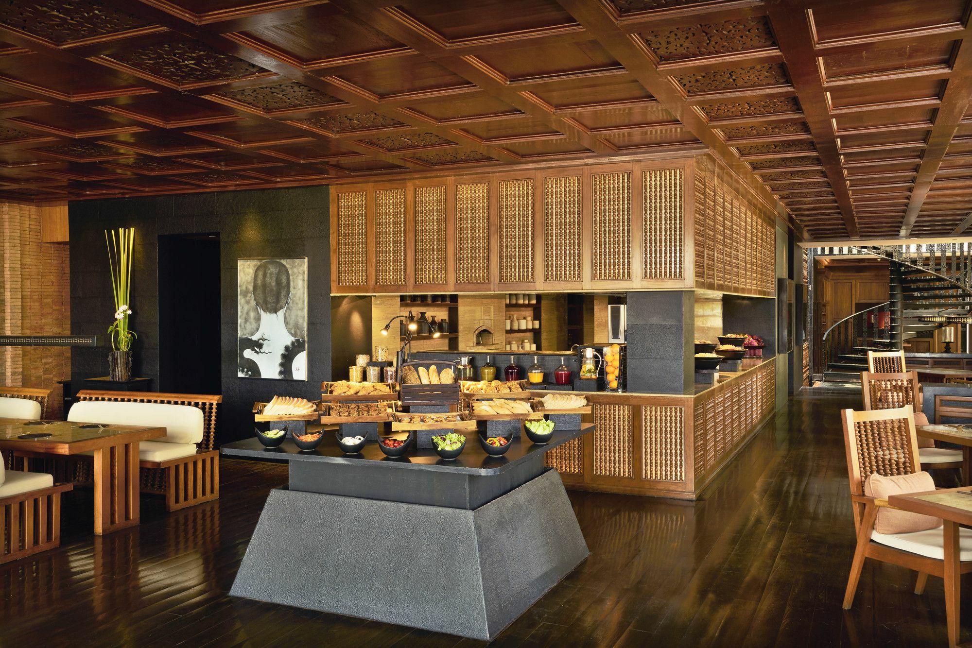 Anantara Chiang Mai Serviced Suites Экстерьер фото